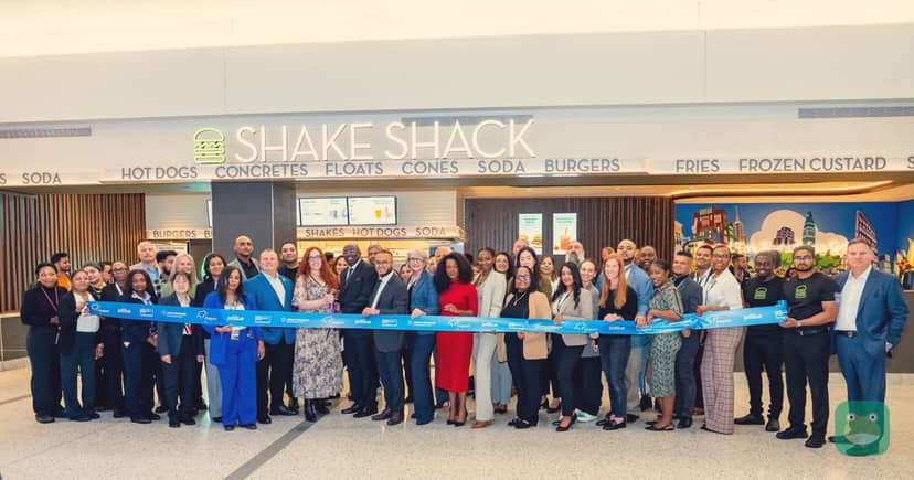 The new Shake Shack in the Center Node of JFK Terminal 5.