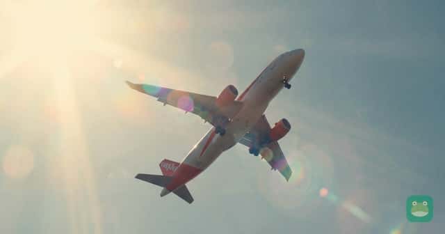 An easyJet Airbus jet, in an image easyJet released with its Starlink news. easyJet says it contains AI-generated imagery