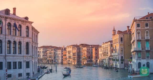 Delta adds Detroit–Athens and Boston–Venice for summer 2027: where to wait at each end