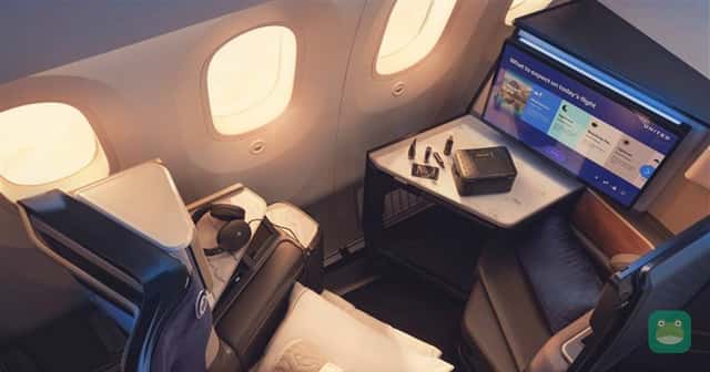 A United Polaris Studio seat in the Elevated Boeing 787-9 interior. Photo: United Airlines.