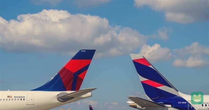 Delta's premium cabins keep growing, but fuel cuts its 2026 profit outlook