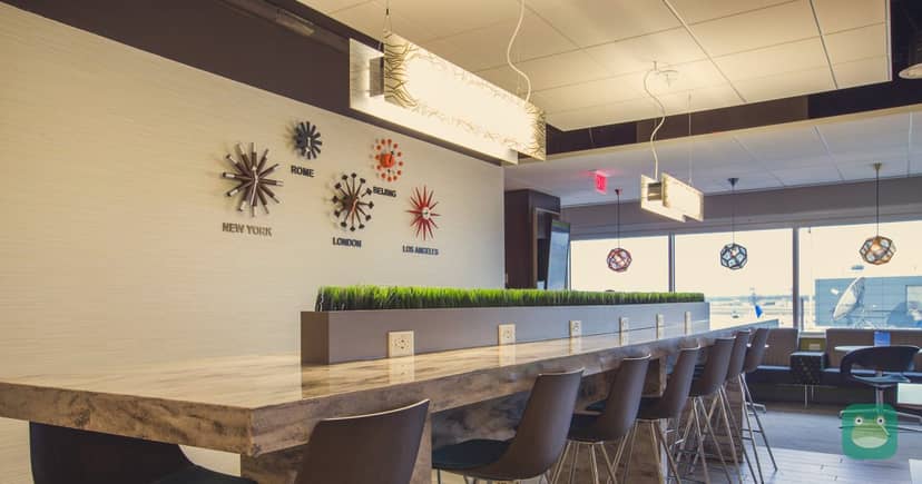 Escape Lounge, MSP