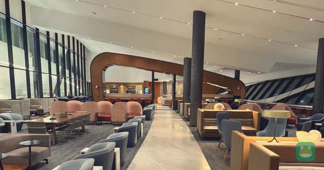 Delta Sky Club (E), BOS