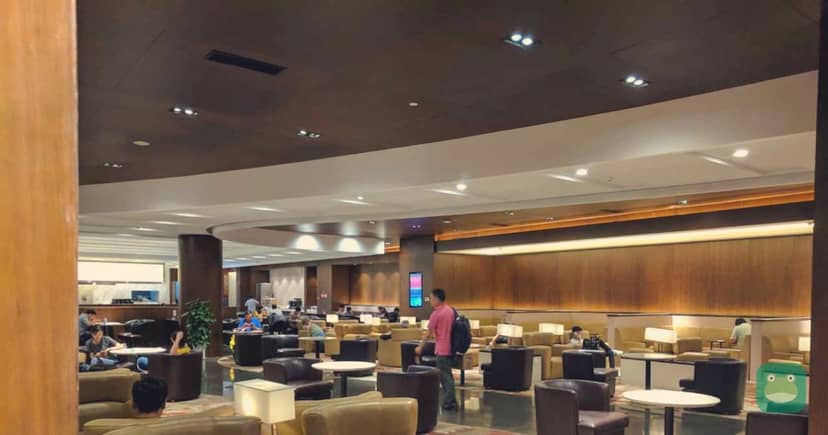 China Eastern Airlines No. 35 Lounge, PVG