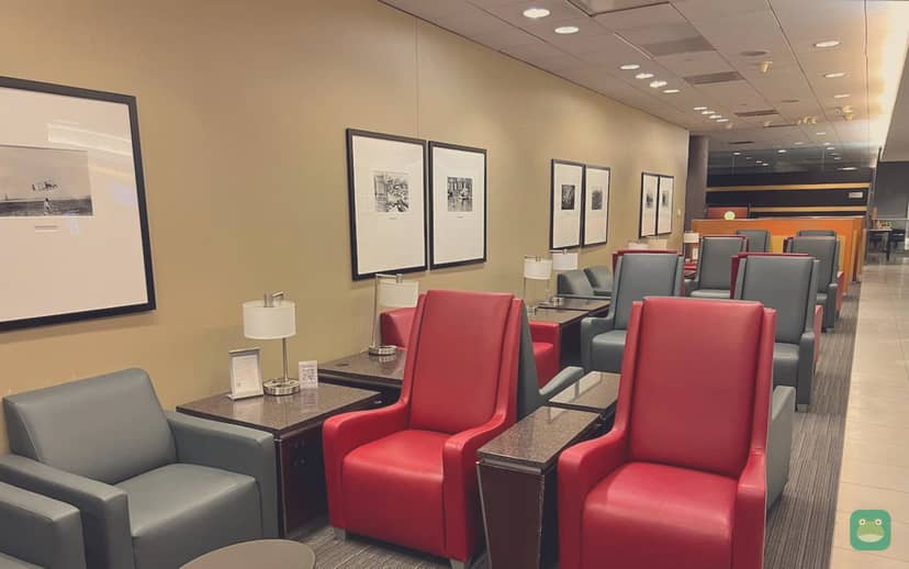 Admirals Club, JFK Terminal 8 Concourse C — main seating