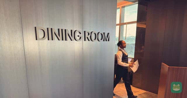 United Polaris Lounge, EWR