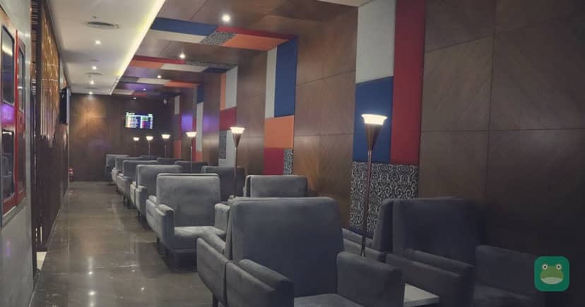 Travel Club (Gate 5), MAA Terminal 1 — armchair seating