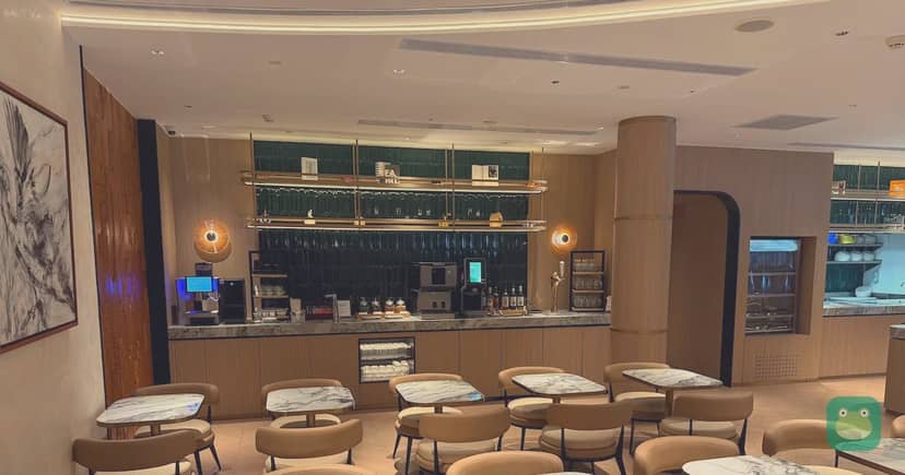 Plaza Premium Lounge, KTI Main Terminal — seating area