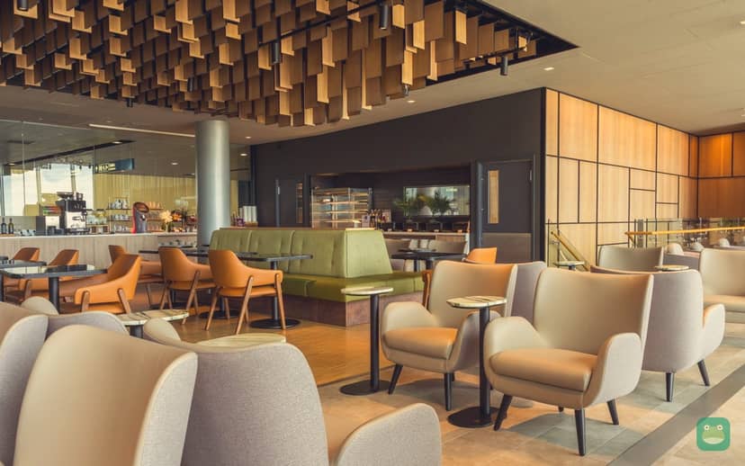 Dining area, Plaza Premium Lounge Lumi