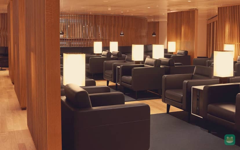 Armchair seating area with table lamps