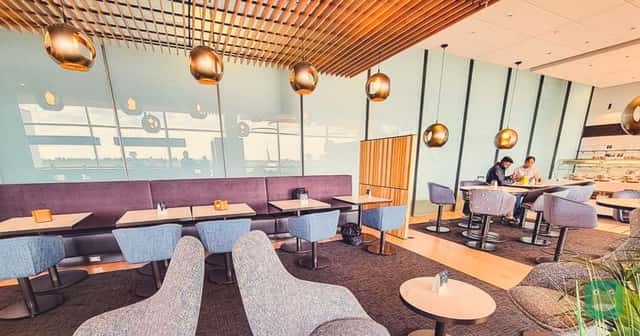 Aspire Lounge, YOW