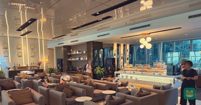 Miracle First Class Lounge, BKK Concourse D — main seating area