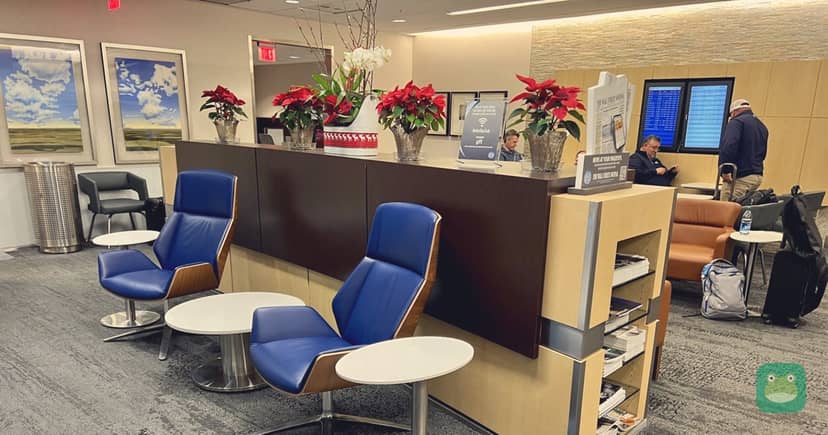 Delta Sky Club, RDU Terminal 2 — seating area