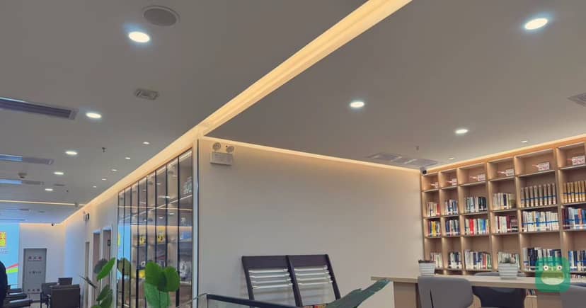 Lucky Air V3 VIP Lounge, KMG Terminal 1