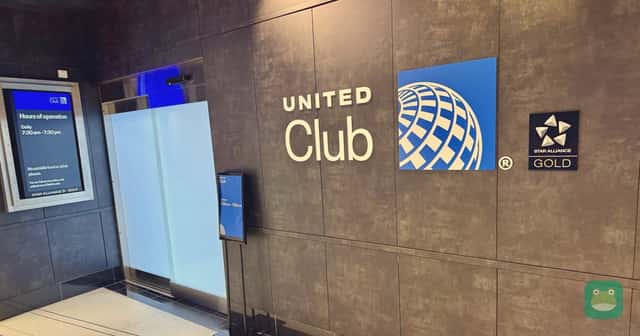 United Club (E7), ORD
