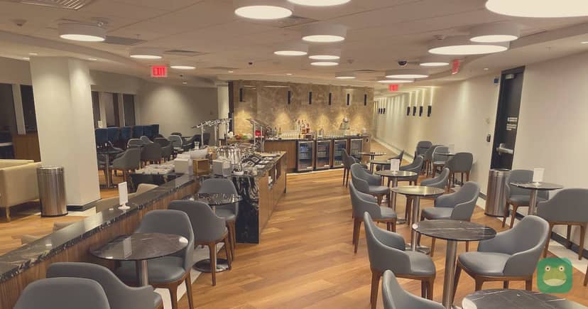 Turkish Airlines Lounge, MIA Concourse E — seating area