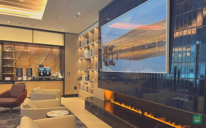 Chase Sapphire Lounge by The Club, DFW Terminal D — fireplace lounge