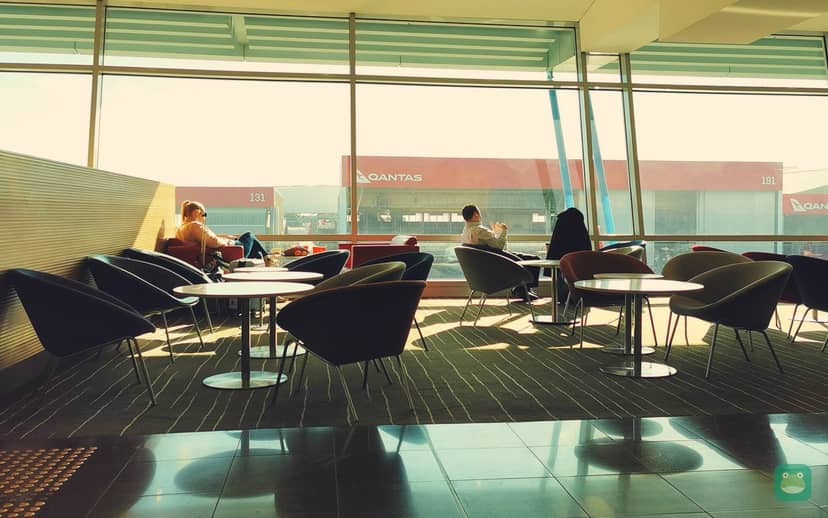 Qantas Club (Domestic), SYD Terminal 3 — window seating
