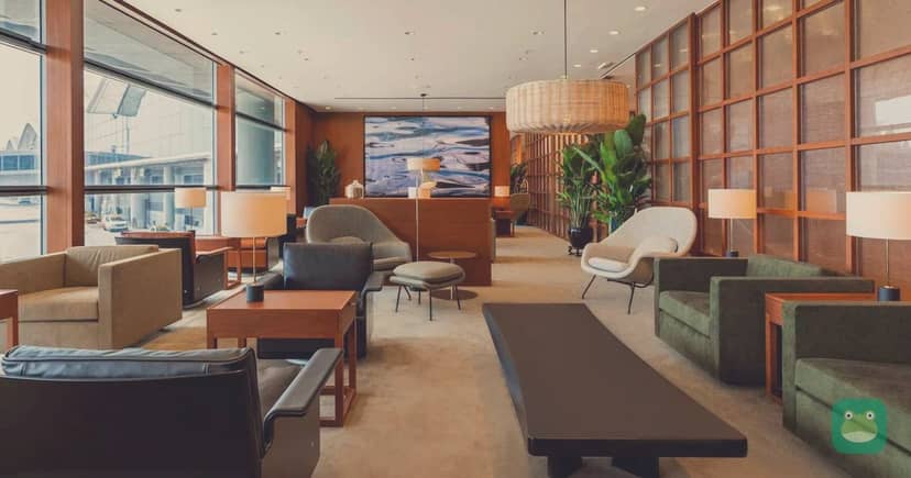 Cathay Pacific The Bridge, HKG Terminal 1 — dining and seating area