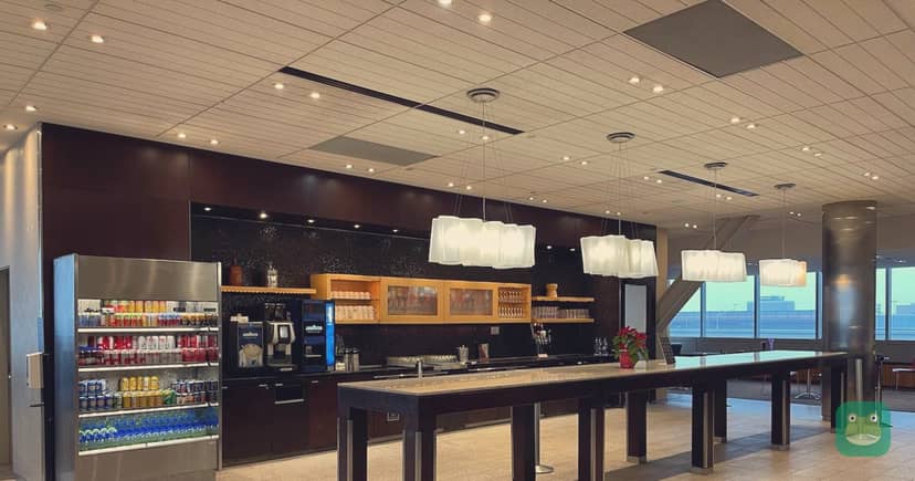 Air Canada Maple Leaf Lounge (Domestic), YYZ