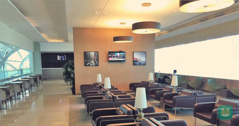 Travel Club (International), CCU Terminal 2 — seating by windows