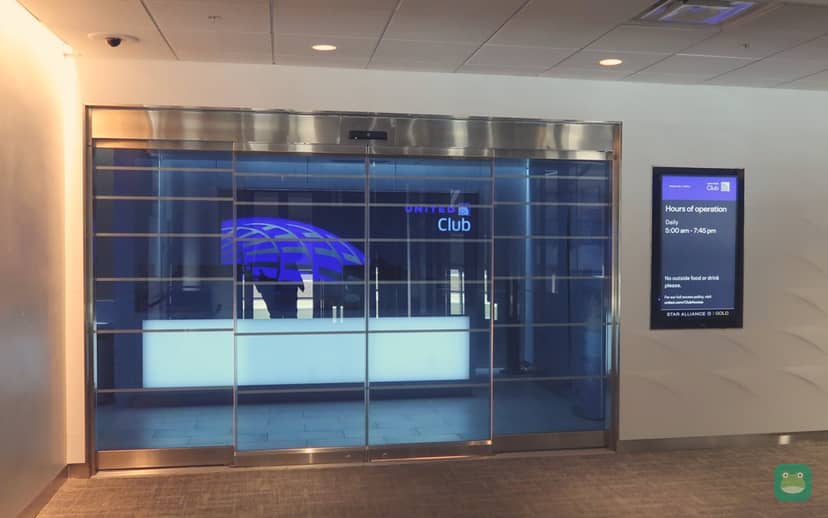 United Club, RDU Terminal 2 — lounge interior