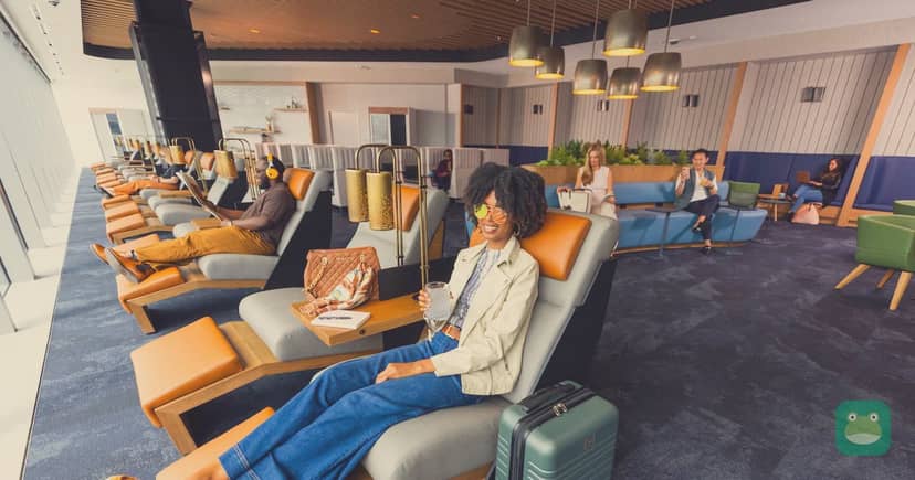 Alaska Lounge, SFO Terminal 1 — seating area