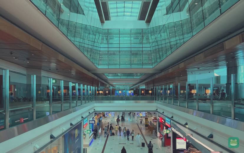 Emirates Business Class Lounge, DXB Terminal 3 Concourse B — main lounge