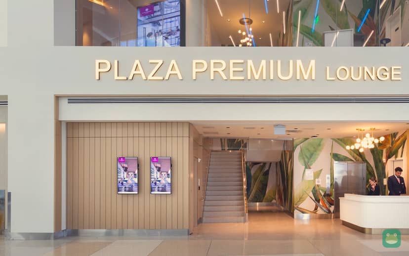Plaza Premium Lounge, MCO Terminal C — seating area