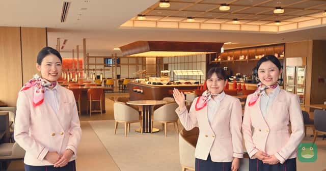 JAL First Class Lounge, HND Terminal 1 North Wing — inside the renewed lounge at its October 2026 press preview