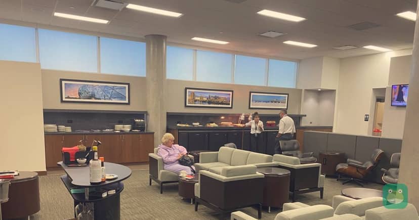 International Club Lounge, TPA Airside F — main seating area