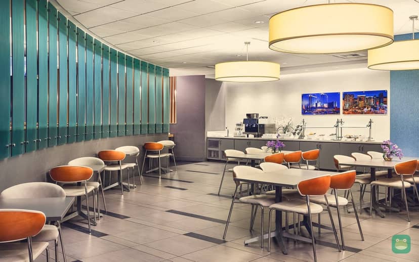 The Club LAS (D), LAS Terminal 1 — dining area