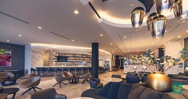 United Polaris Lounge, LAX Terminal 7 — seating area