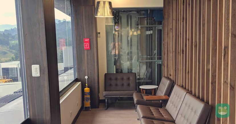 The Lounge Medellín Nacional, MDE