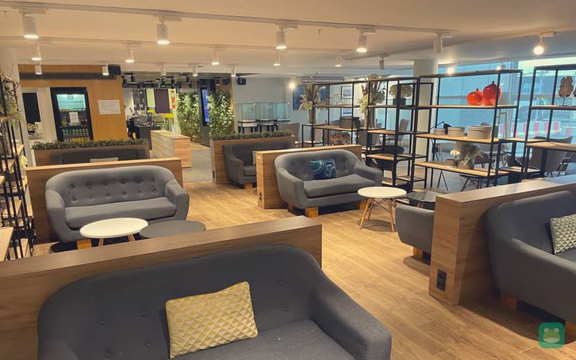 Premium Traveller Lounge, ORY Orly 1 — seating area (2022)