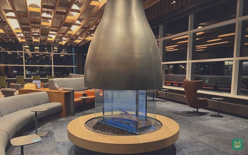 Alaska Lounge (N), SEA North Satellite — seating