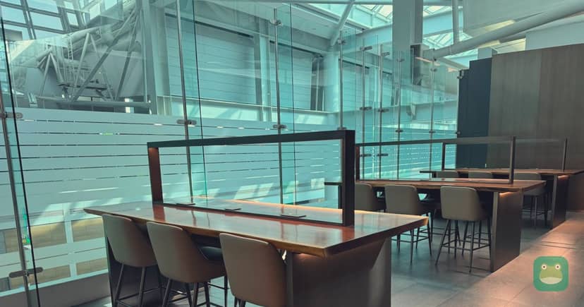 Asiana Business Lounge (West), ICN Terminal 1 — seating area with long communal tables