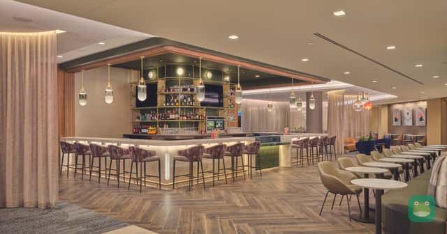Delta Sky Club, DEN Concourse A — bar