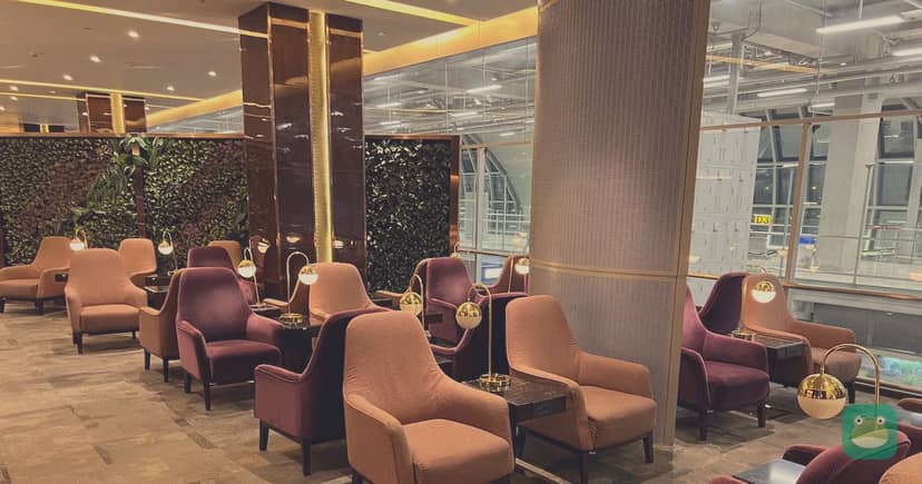 Thai Airways Royal Silk Lounge, BKK Concourse D — seating area