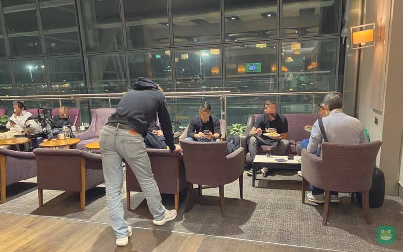 Main seating area, Club Aspire Lounge, Heathrow Terminal 5